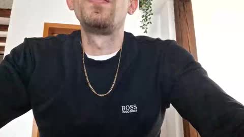 nick194207 online show from December 16, 12:32 pm