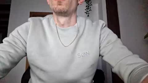 nick194207 online show from January 17, 10:24 pm