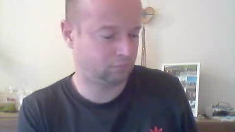 nick1990b online show from October 6, 11:18 am