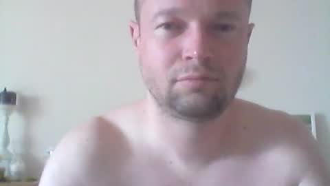 Snapshot of nick1990b chatting on March 28, 1:54 pm nick1990b online show from March 28, 1:54 pm