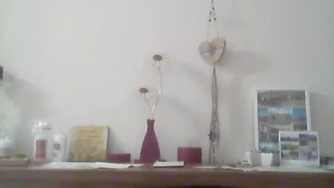 Snapshot of nick1990b chatting on April 11, 6:45 pm nick1990b online show from April 11, 6:45 pm