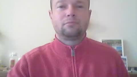 Snapshot of nick1990b chatting on April 19, 11:20 am nick1990b online show from April 19, 11:20 am