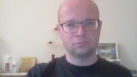 Snapshot of nick1990b chatting on April 21, 5:50 pm nick1990b online show from April 21, 5:50 pm