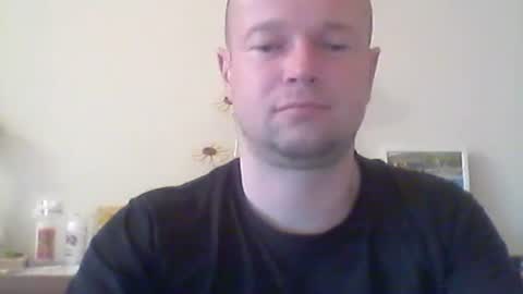 Snapshot of nick1990b chatting on April 23, 5:37 pm nick1990b online show from April 23, 5:37 pm