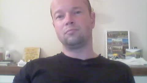 Snapshot of nick1990b chatting on August 1, 6:07 pm nick1990b online show from August 1, 6:07 pm