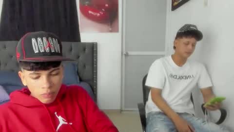 nick_master2 online show from May 17, 6:22 am