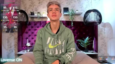 Nick  online show from December 22, 12:13 pm