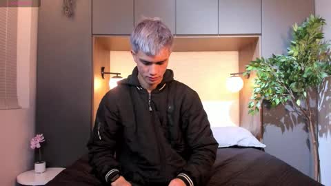 Nick  online show from February 20, 12:05 pm