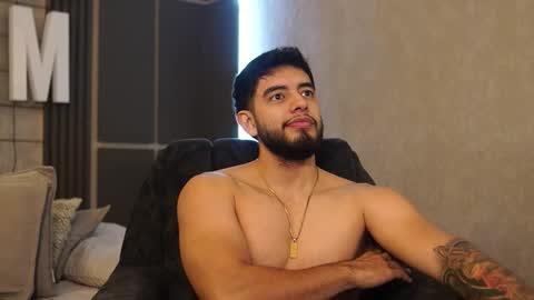 Jhohan online show from December 5, 1:20 pm