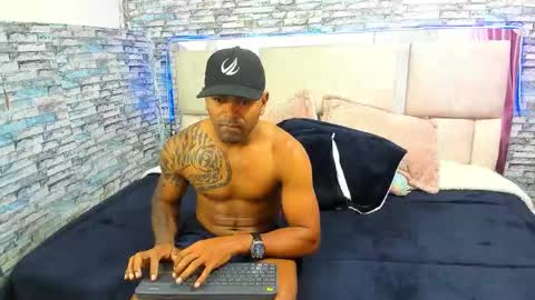 Nick online show from November 12, 9:03 pm