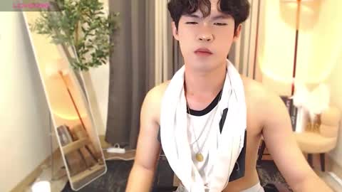 Nick online show from April 26, 2:26 pm