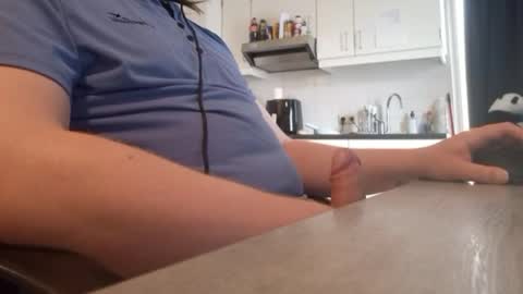 Snapshot of nick_x_b chatting on March 25, 12:33 pm nick_x_b online show from March 25, 12:33 pm