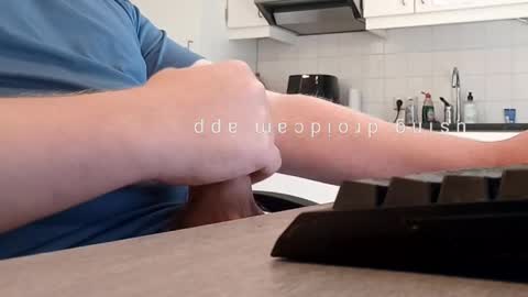 Snapshot of nick_x_b chatting on April 21, 2:12 pm nick_x_b online show from April 21, 2:12 pm