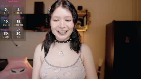 Snapshot of nickari_x chatting on April 9, 5:51 am nickari_x online show from April 9, 5:51 am
