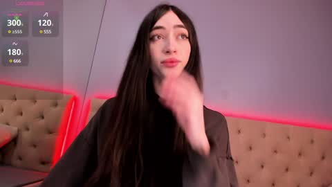Nickie online show from February 1, 7:26 am
