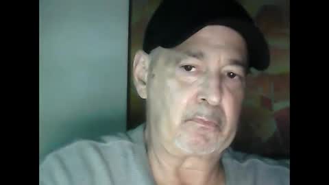 nickincali online show from December 25, 12:26 pm