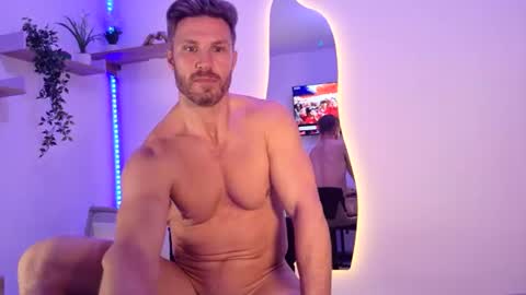 nickriverzxo online show from June 19, 12:04 am