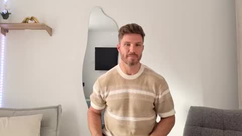 nickriverzxo online show from June 19, 8:34 pm