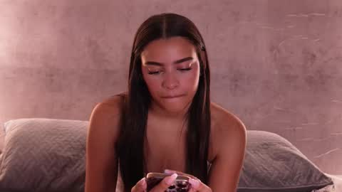 nicky and blake online show from January 17, 6:44 pm