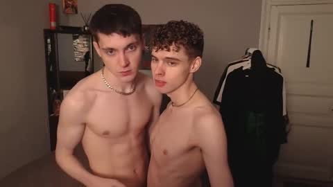 Nicki  Danny online show from November 21, 1:54 pm