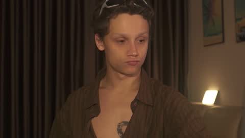 Snapshot of nicky_neal chatting on February 28, 11:17 pm Nicky Neal online show from February 28, 11:17 pm