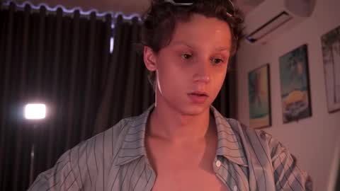 Snapshot of nicky_neal chatting on March 29, 11:16 pm Nicky Neal online show from March 29, 11:16 pm