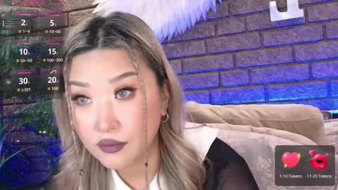 Today is my 41st birthday  And in 2 hours Im waiting for you on the stream Stock up on tokens and a good mood Nicky online show from November 14, 12:37 pm