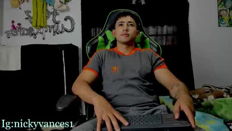 Snapshot of nicky_vance chatting on December 5, 9:00 pm nicky online show from December 5, 9:00 pm
