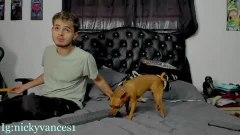 Snapshot of nicky_vance chatting on March 31, 9:04 pm nicky online show from March 31, 9:04 pm