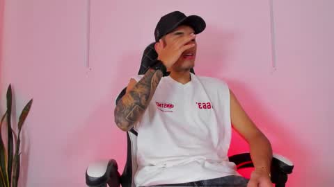 Snapshot of nickyblazze_ chatting on September 26, 4:11 pm Nicky online show from September 26, 4:11 pm