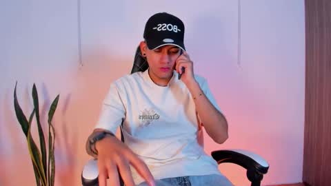 Snapshot of nickyblazze_ chatting on October 7, 12:24 pm Nicky online show from October 7, 12:24 pm