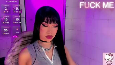 Snapshot of nickynoa chatting on March 15, 5:24 am Nicky online show from March 15, 5:24 am