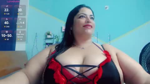 nickyribeiro online show from February 4, 6:19 am