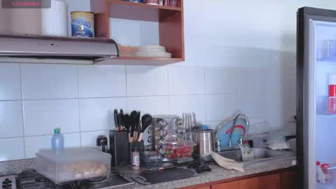 Nicky online show from September 28, 4:23 pm