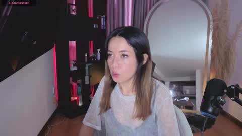 Nicky online show from October 5, 4:27 pm