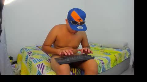 nico1515821704 online show from December 14, 10:47 pm