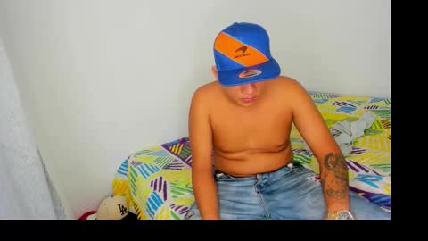 nico1515821704 online show from December 15, 9:08 pm