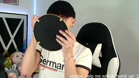 nico online show from December 26, 4:32 am