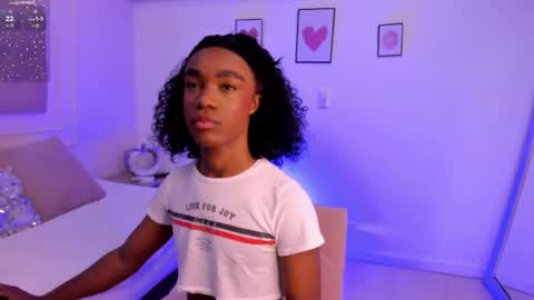 Snapshot of nico_dior chatting on April 30, 3:13 am nico_dior online show from April 30, 3:13 am