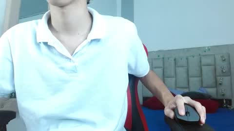 nico online show from December 20, 6:15 pm