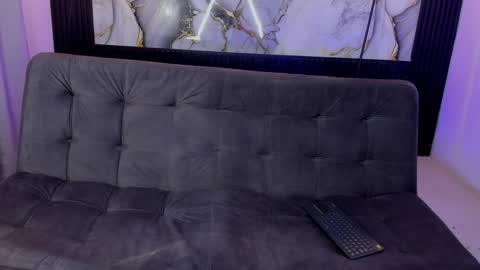 nico_naughtyboy online show from June 5, 12:50 am