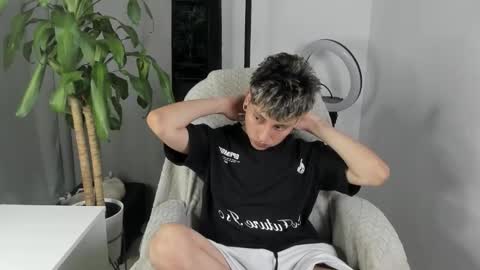 Nico  online show from December 4, 10:18 pm