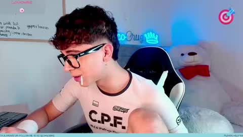 nico  online show from March 28, 8:30 pm