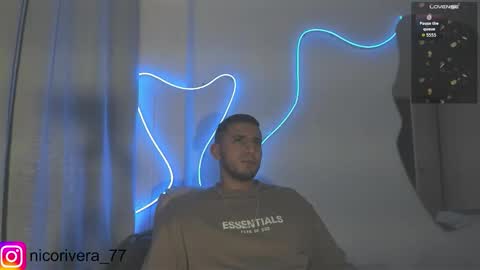 Nicolas online show from February 3, 4:10 am