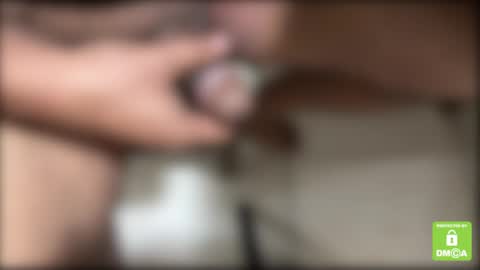 Snapshot of nicocar83 chatting on April 16, 9:54 am Carlos Nico online show from April 16, 9:54 am