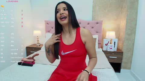 Nicol Alvarez online show from January 12, 3:39 am