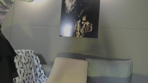 nicol_and_thiago_212 online show from May 17, 11:23 pm