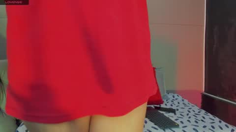 nicol_and_thiago_212 online show from May 18, 10:59 pm
