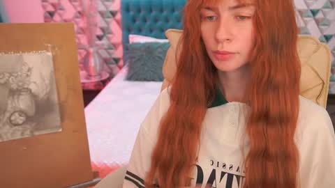 Snapshot of nicol_moonn chatting on April 9, 8:47 pm Nicol Moonn online show from April 9, 8:47 pm