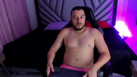 Snapshot of nicola_d_angelo chatting on June 24, 7:24 pm nicola_d_angelo online show from June 24, 7:24 pm